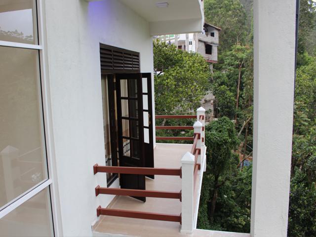 Delhousie Hotel Nallathanniya Extérieur photo