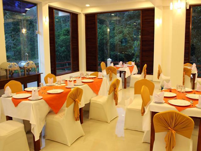 Delhousie Hotel Nallathanniya Extérieur photo
